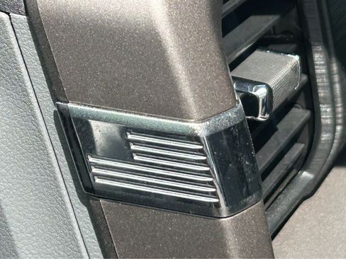 Used 2025 Ford F150 XLT w/ Equipment Group 301A Standard AWD/4WD image 19