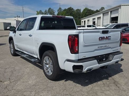 Used 2026 GMC Sierra 1500 Denali w/ Technology Package AWD/4WD image 3
