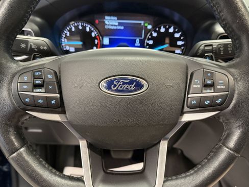 Used 2020 Ford Explorer Limited AWD/4WD image 17
