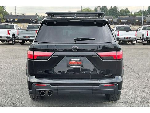 Used 2025 Toyota Sequoia TRD Pro AWD/4WD image 4