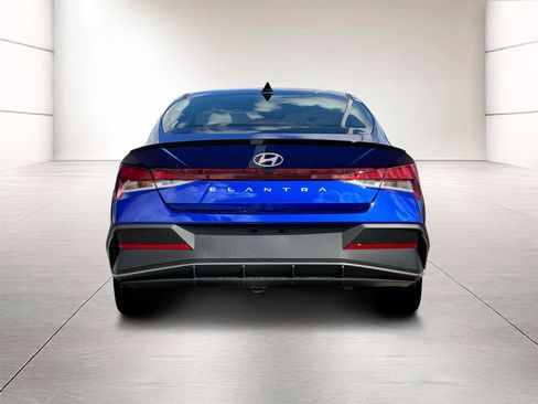 New 2025 Hyundai Elantra Sport image 6