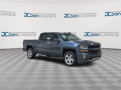 Used 2018 Chevrolet Silverado 1500 LT w/ All Star Edition AWD/4WD image 2