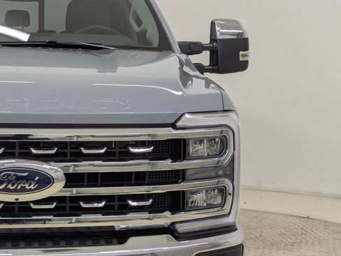 New 2026 Ford F250 Lariat w/ Chrome Package image 19