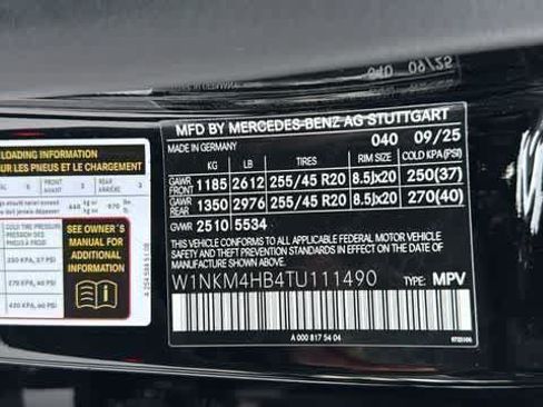 Used 2026 Mercedes-Benz GLC 300 4MATIC image 12