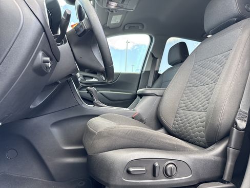 Used 2020 Chevrolet Equinox LT AWD/4WD image 16