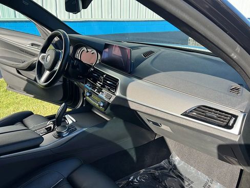 Used 2019 BMW 540i w/ M Sport Package RWD image 21