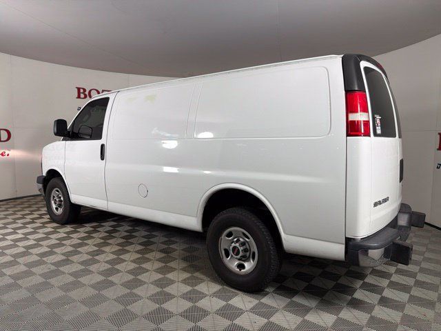 Used 2020 GMC Savana 2500 w/ Driver Convenience Package RWD image 7