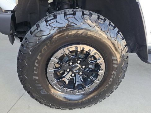 Used 2025 Ford Bronco Raptor AWD/4WD image 27