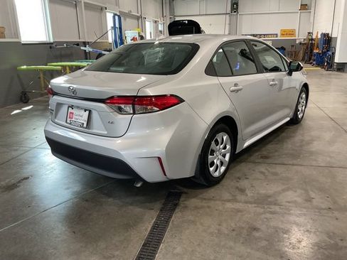 Used 2023 Toyota Corolla LE FWD image 6