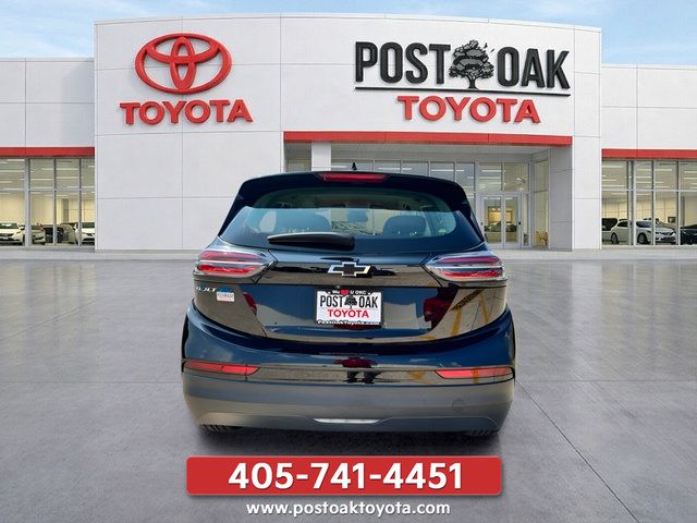 Used 2022 Chevrolet Bolt LT FWD image 4