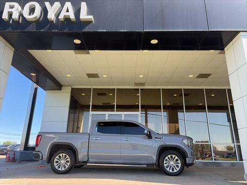 Certified 2025 GMC Sierra 1500 Denali image 1