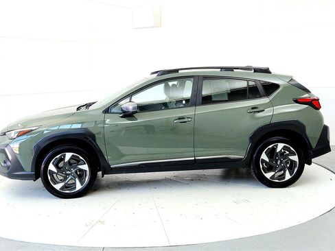Used 2024 Subaru Crosstrek 2.5i Limited AWD/4WD image 3
