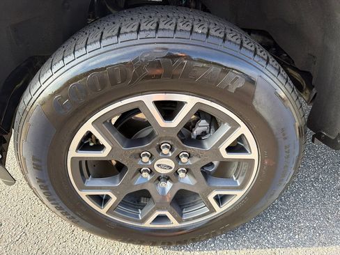 Used 2024 Ford F150 STX RWD image 11