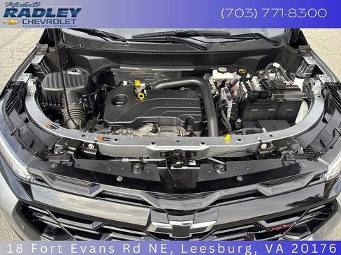 Certified 2025 Chevrolet Equinox RS w/ Convenience Package III image 10