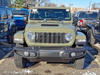 New 2026 Jeep Gladiator Sport video 2