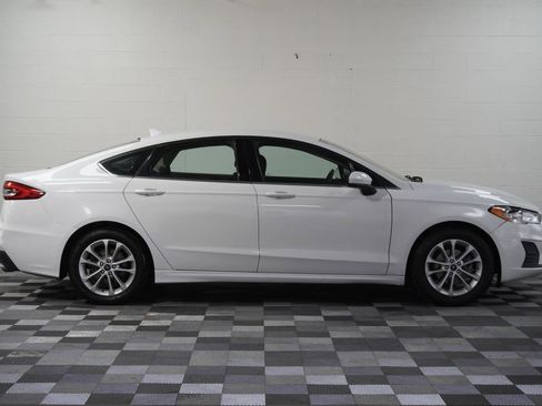 Used 2020 Ford Fusion SE FWD image 7