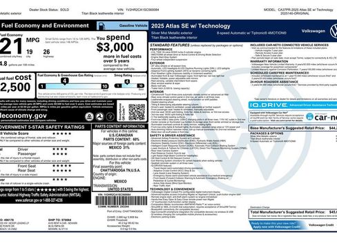 Used 2025 Volkswagen Atlas SE image 3