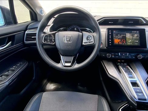 Used 2018 Honda Clarity Plug-In Hybrid image 14