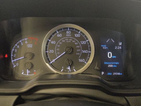Used 2021 Toyota Corolla LE FWD image 23