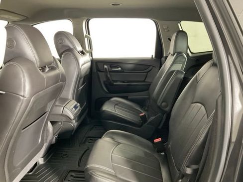 Used 2015 Chevrolet Traverse LTZ AWD/4WD image 33