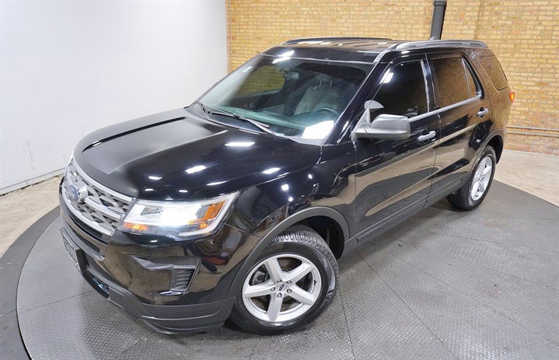 Used 2018 Ford Explorer 4WD image 2