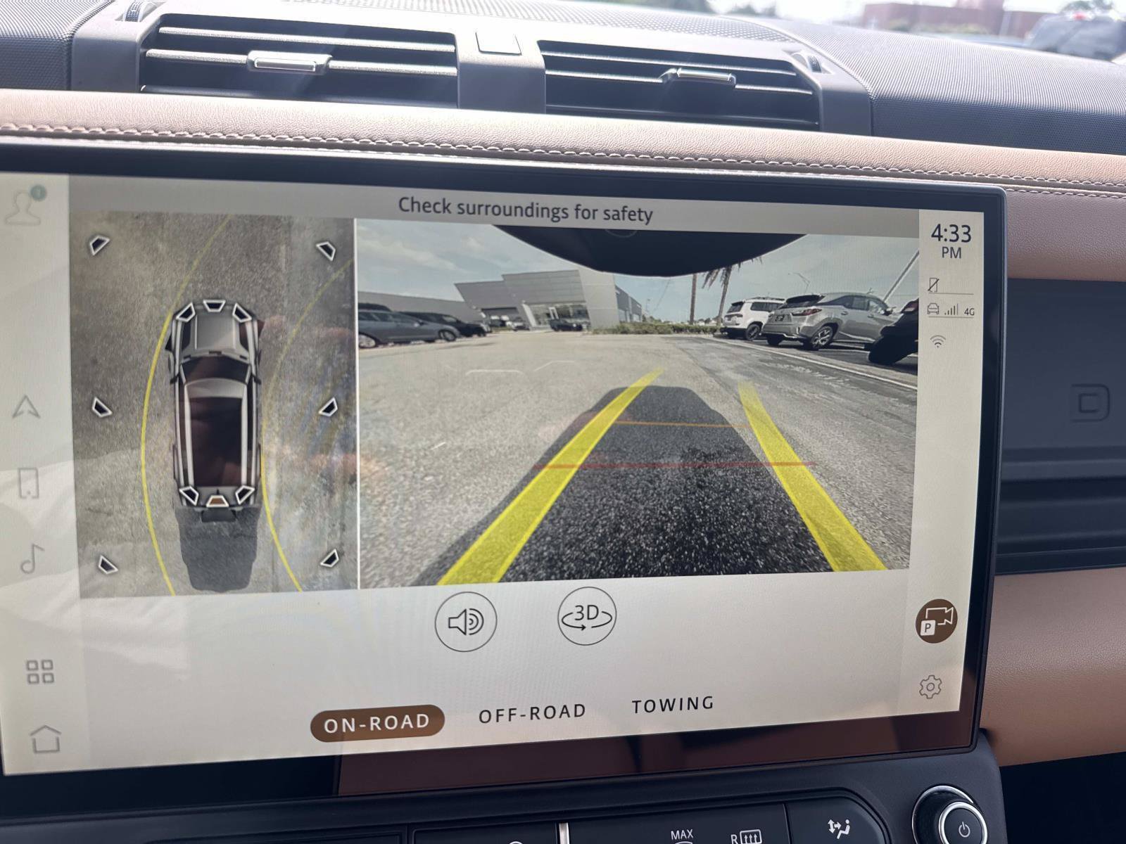 New 2026 Land Rover Defender 130 X-Dynamic SE AWD/4WD image 12