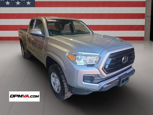 Used 2021 Toyota Tacoma SR w/ SR Convenience Package AWD/4WD image 2