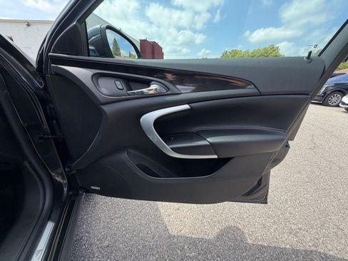 Used 2016 Buick Regal Premium FWD image 30