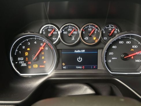 Used 2021 Chevrolet Tahoe RST w/ Luxury Package RWD image 13