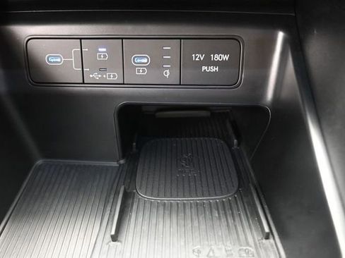 Used 2026 Hyundai Santa Cruz Limited AWD/4WD image 3