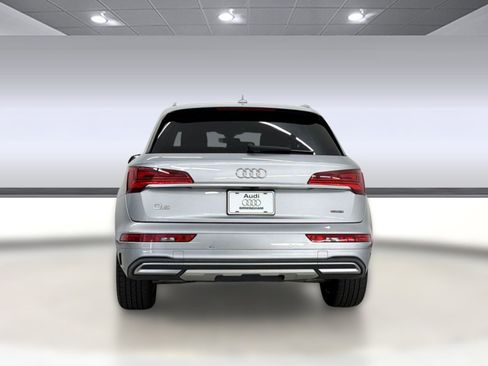 Used 2021 Audi Q5 2.0T Premium Plus w/ Premium Plus Package AWD/4WD image 10