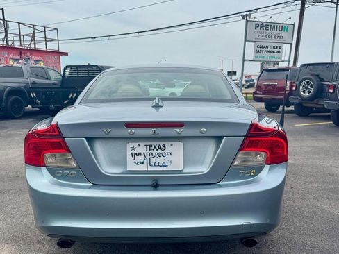 Used 2011 Volvo C70 T5 FWD image 6