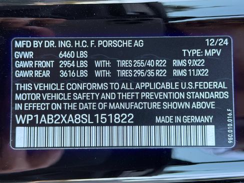 New 2025 Porsche Macan 4S Electric AWD/4WD image 41