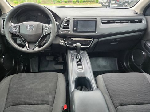 Used 2022 Honda HR-V EX image 10