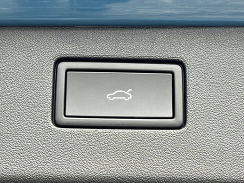 New 2026 Volkswagen Tiguan SE R-Line AWD/4WD image 41