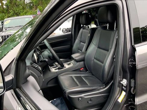 Certified 2021 Jeep Grand Cherokee Limited w/ Quick Order Package 28K 80th AWD/4WD image 7