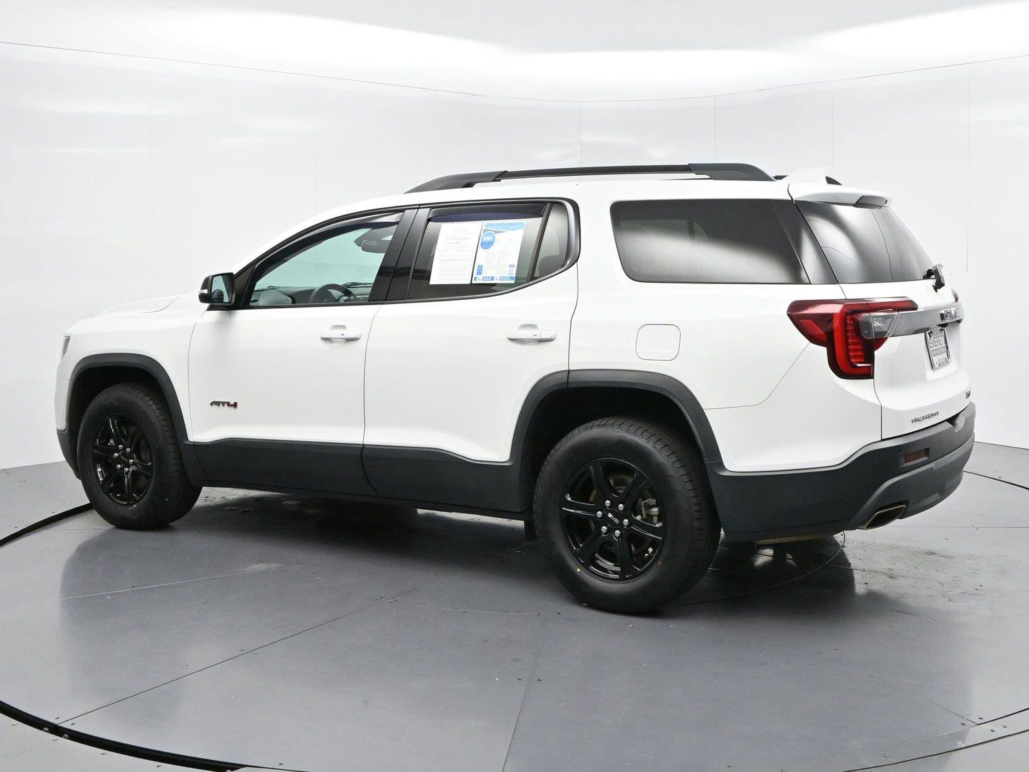 Used 2021 GMC Acadia AT4 w/ LPO, Floor Liner Package AWD/4WD image 5