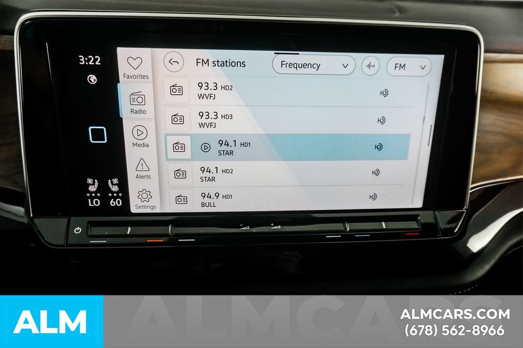 Used 2025 Volkswagen Atlas SE FWD image 38