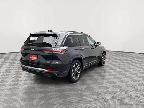 Used 2023 Jeep Grand Cherokee Overland AWD/4WD image 41