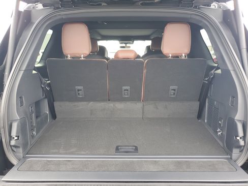 New 2026 Lincoln Navigator Reserve image 31