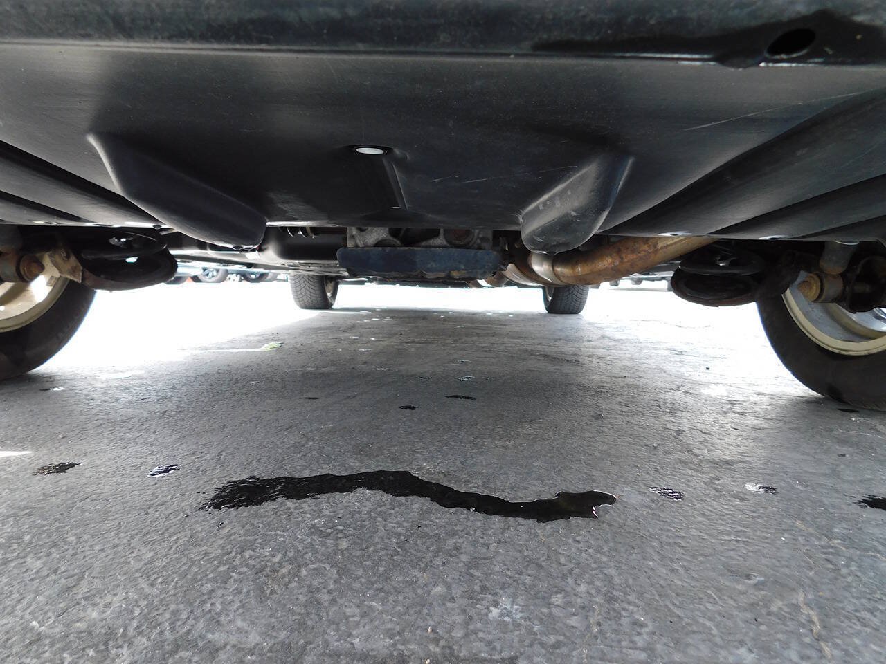 Used 2012 Toyota Sienna LE w/ Towing Pkg AWD/4WD image 15
