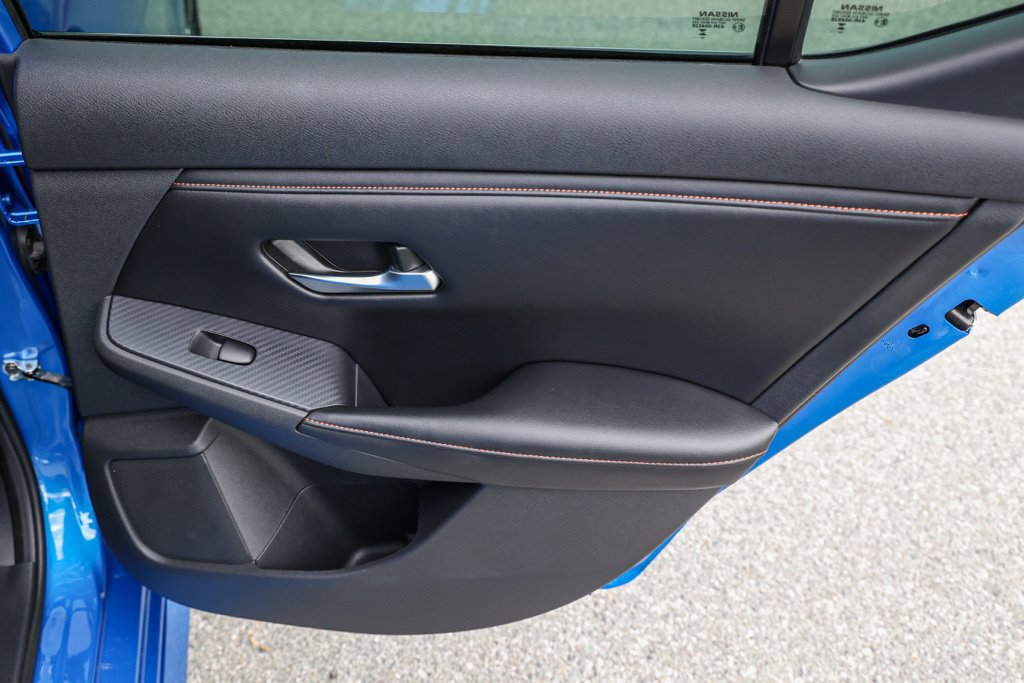 Used 2023 Nissan Sentra SR w/ SR Premium Package FWD image 19