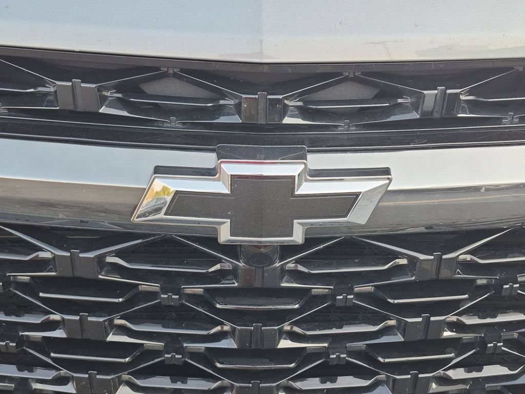 Used 2025 Chevrolet Traverse Z71 AWD/4WD image 10