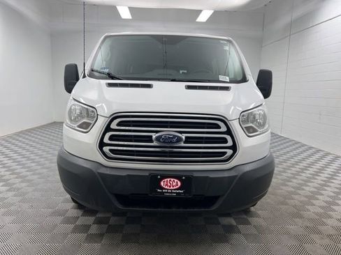 Used 2017 Ford Transit 350 XLT RWD image 3