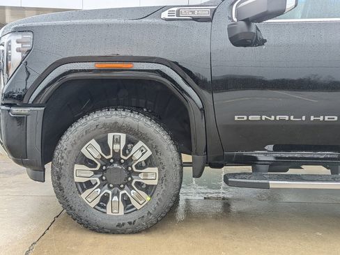 New 2026 GMC Sierra 2500 Denali w/ Technology Package image 10