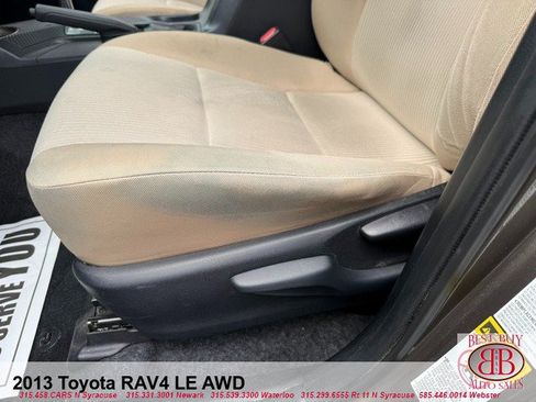Used 2013 Toyota RAV4 LE AWD/4WD image 16