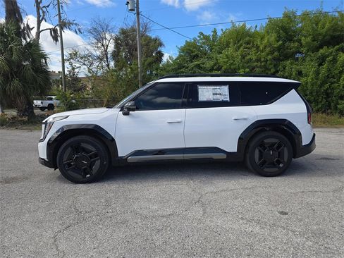 New 2026 Kia EV9 GT-Line image 5