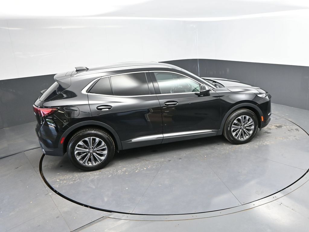 Used 2024 Buick Envision Preferred AWD/4WD image 31