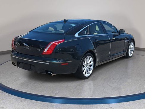 Used 2013 Jaguar XJ image 5