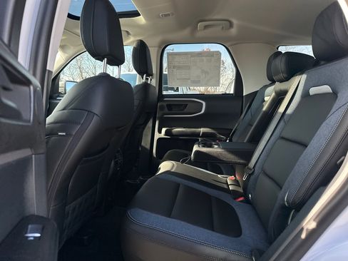 New 2025 Ford Bronco Sport Outer Banks w/ Outer Banks Tech Package+ image 17